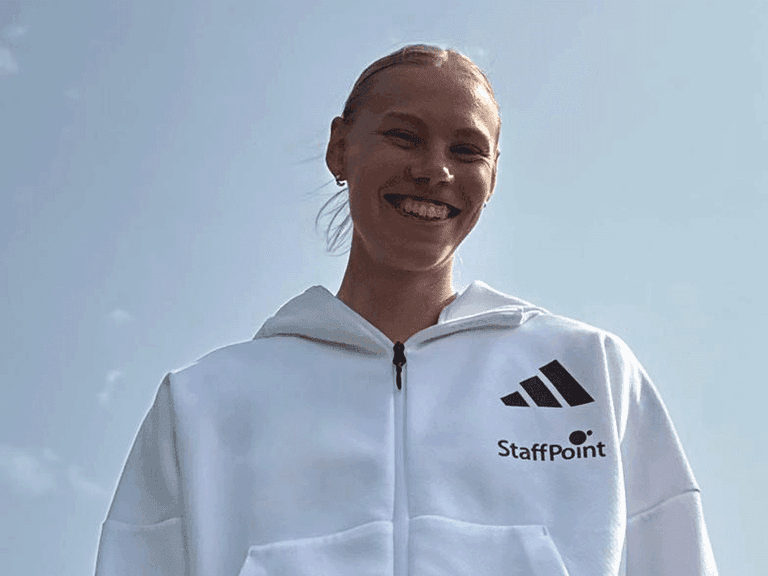 Saga Vanninen on Omien polkujen tekijät -kampanjassa esikuvana.