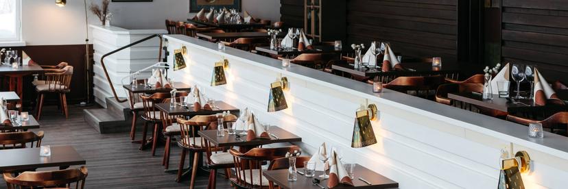 A la carte-tarjoilija, Lapland Hotels Kilpis, Kilpisjärvi image