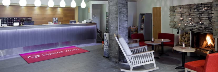 Vastaanottovirkailija yötyöhön, Lapland Hotels Sirkantähti, Levi image